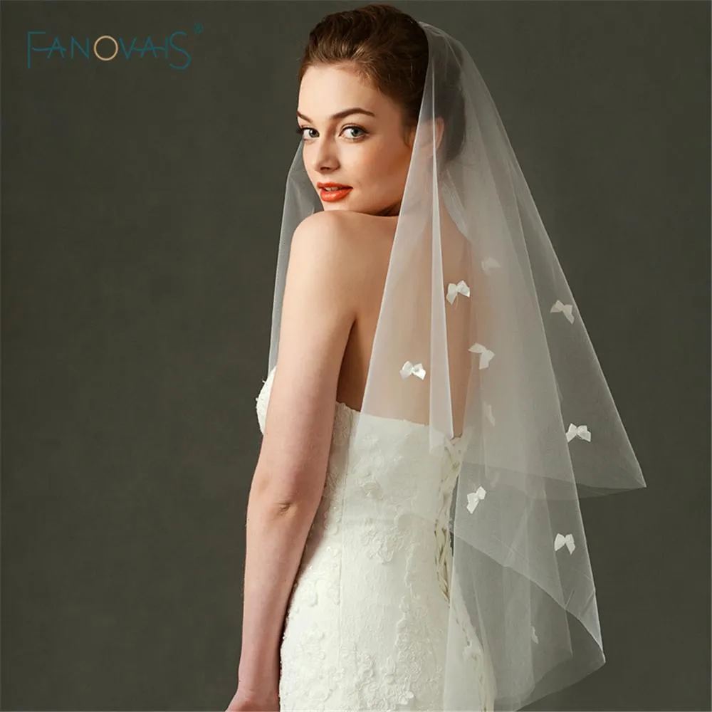 Elbow Length Bows Veil