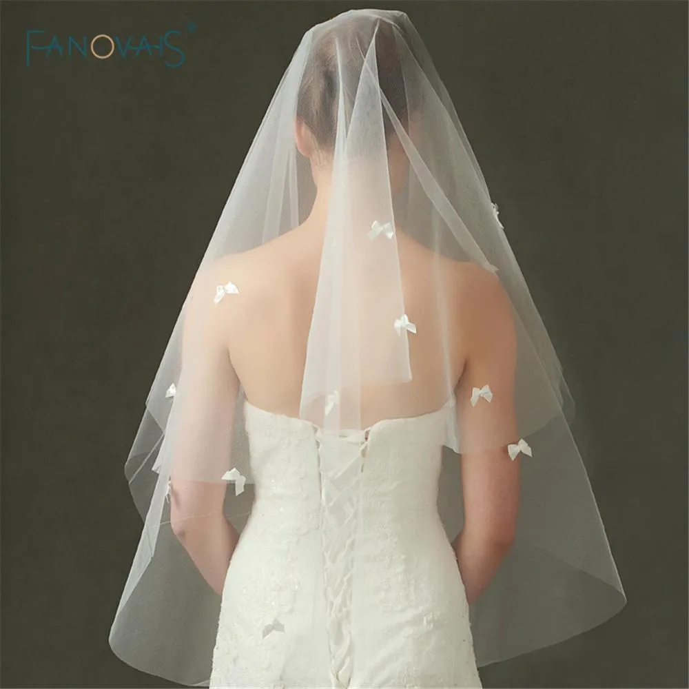 Elbow Length Bows Veil