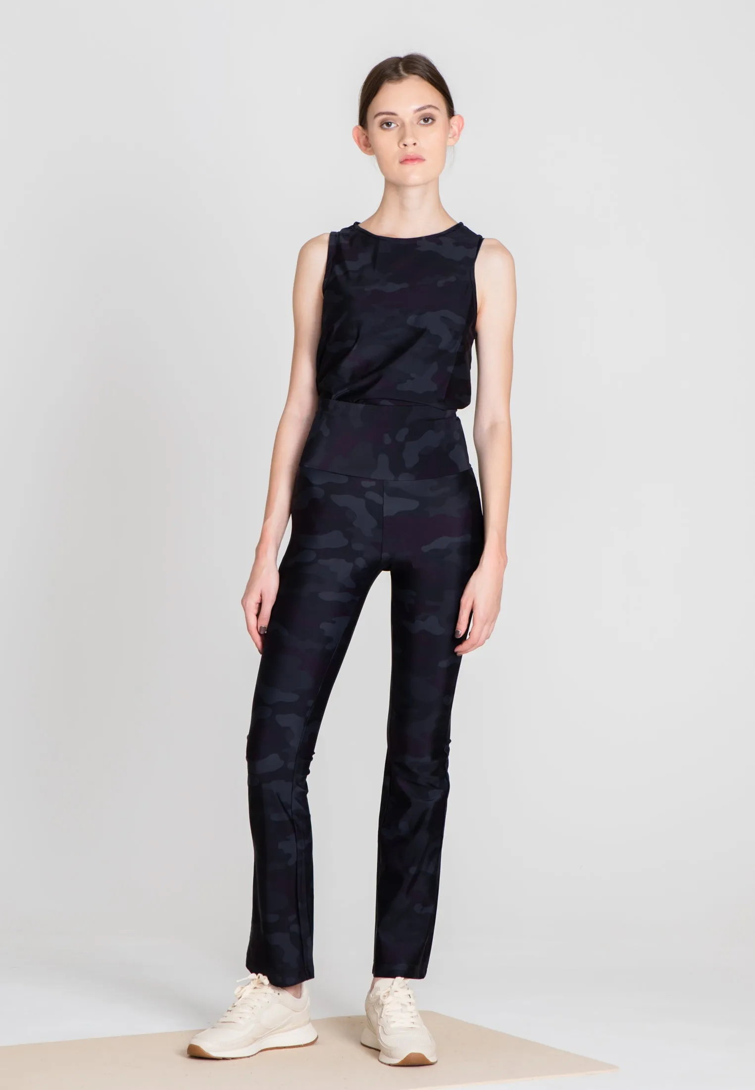 La Luna Sport Top - Grey Camo