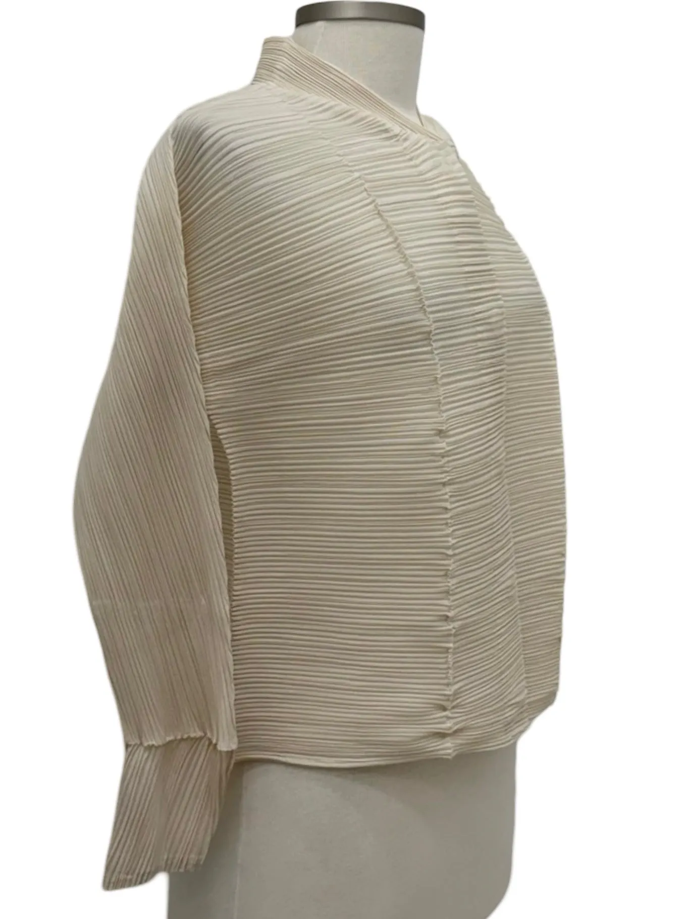 Vanit  SHORT V NECK JACKET